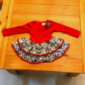 Sweet Heart Rose Toddler Girl Red Velvet Dress w/ Black and White Skirt. 2T